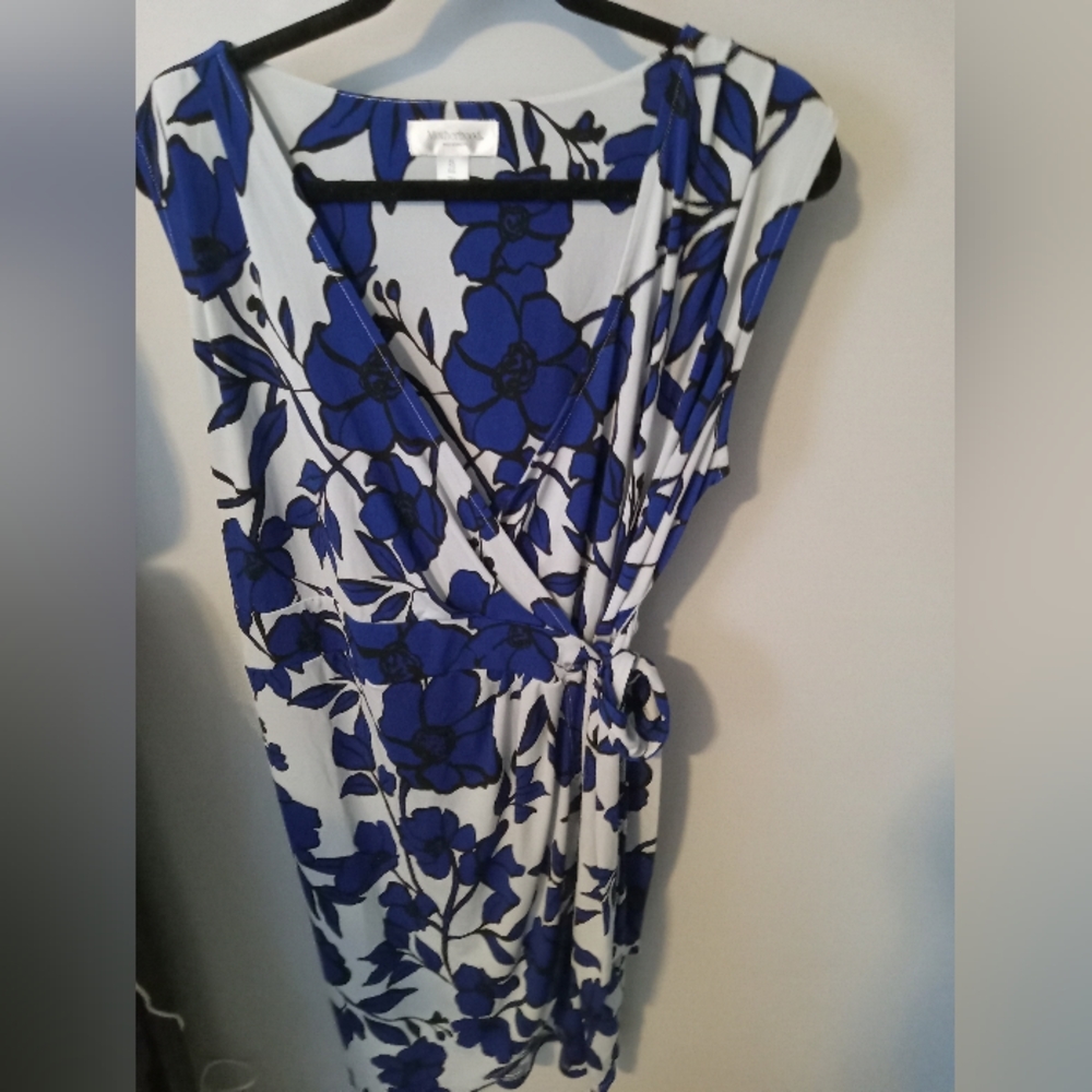 Motherhood XL Blue and White Wrap Dress